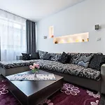 Apartment Rosina *