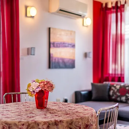 Апартамент Rosina *